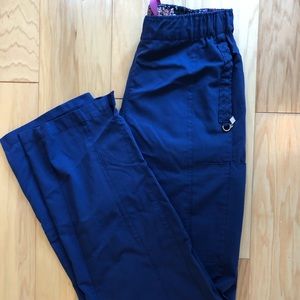 Vera Bradley scrub pants